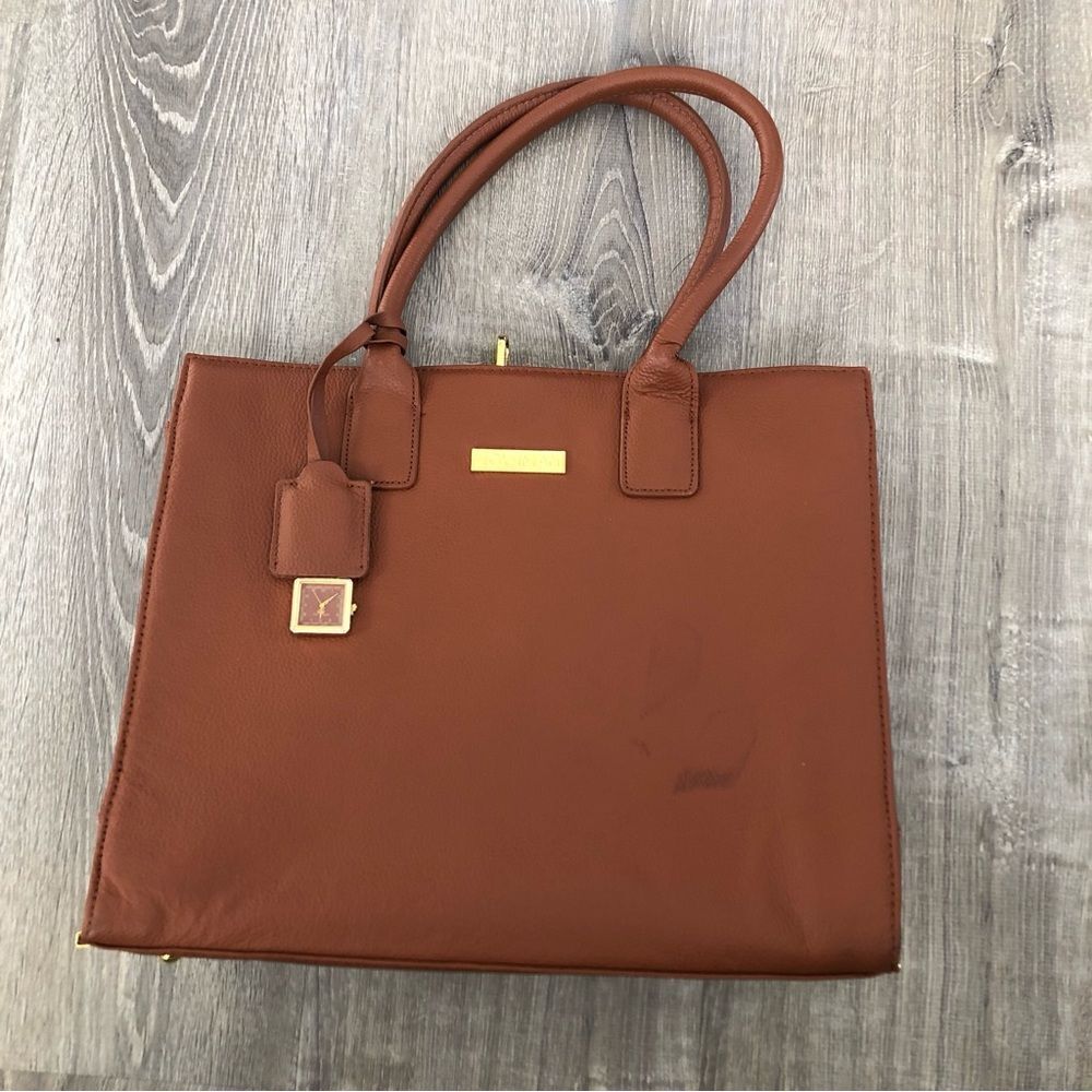 Joy & Iman Genuine Brown Leather Hollywood Glamor Handbag 5 Compartments Clock